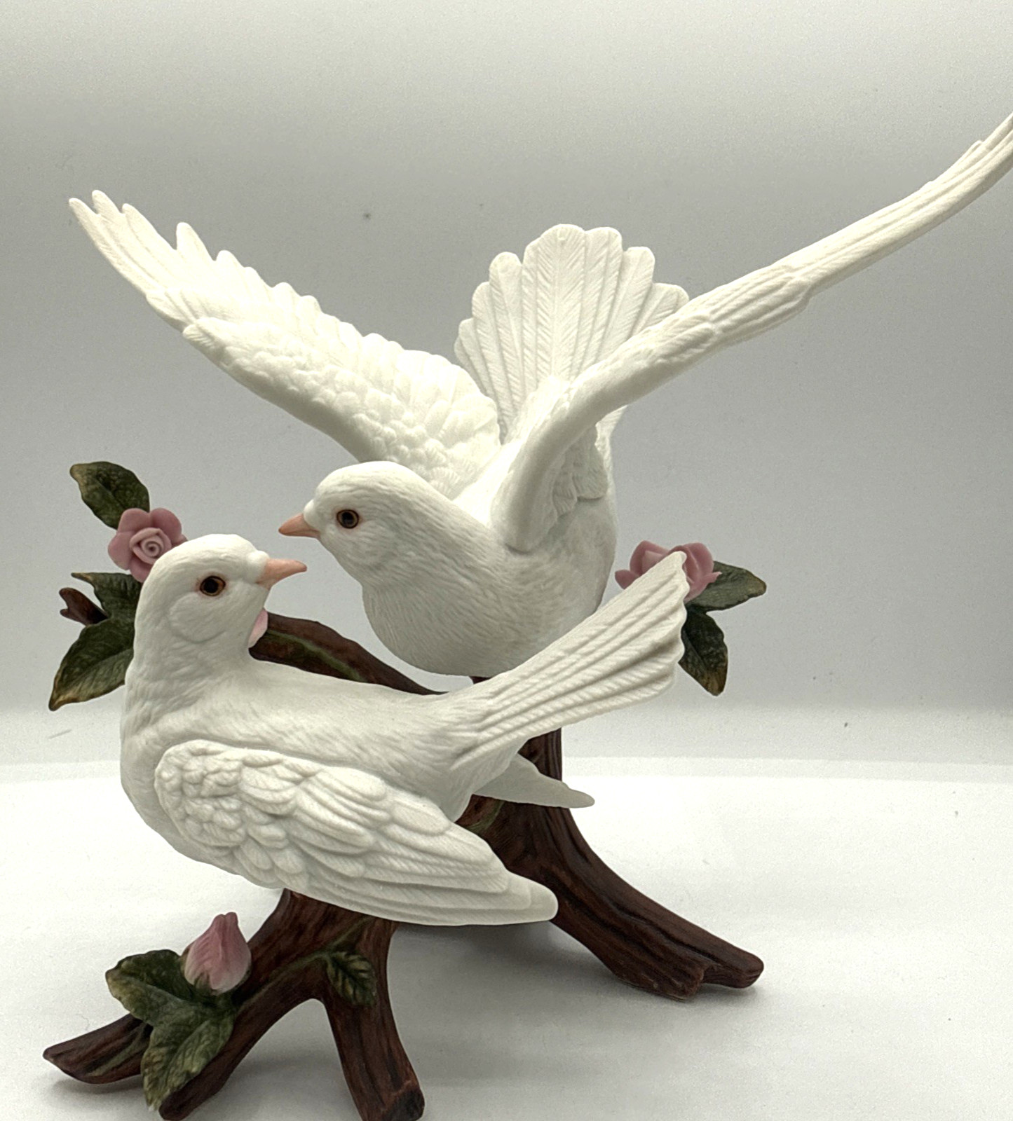 Lenox Love's Promise Doves Roses Porcelain Figurine 1991 w/ Original Box Vintage Lenox Love's Promise Doves Roses Porcelain Figurine 1991 w/ Original Box Vintage