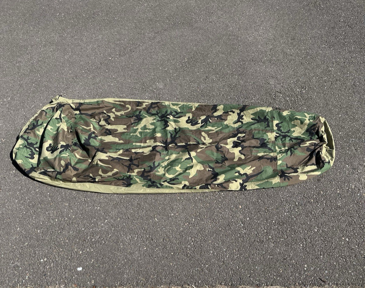 Tennier Bivy Cover Goretex Sleeping Bag USGI Woodland Camo Sack Military