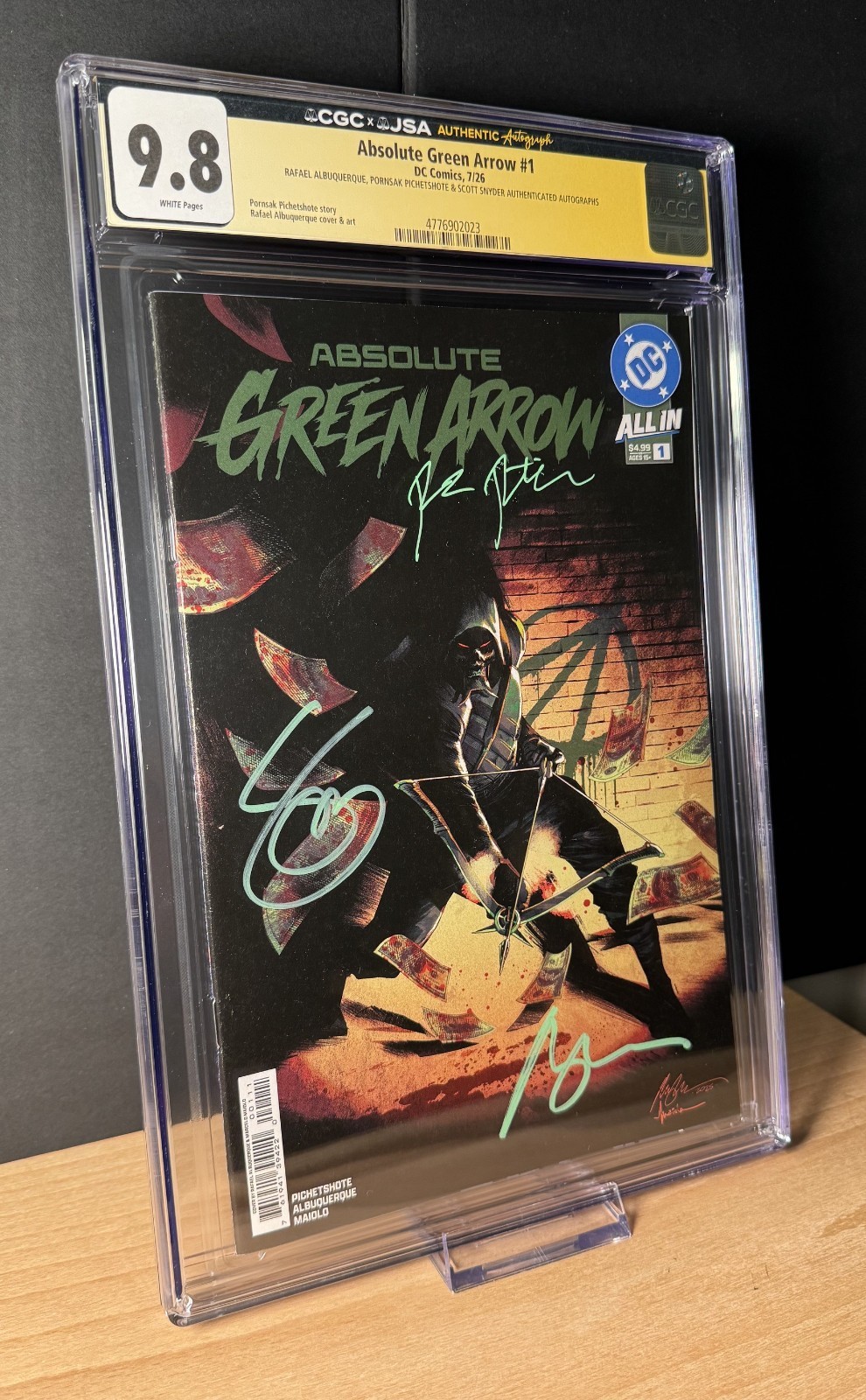 Absolute Green Arrow #1 CGC 9.8 JSA Snyder, Pornsak, Albuquerque 3X Top Pop 1/1