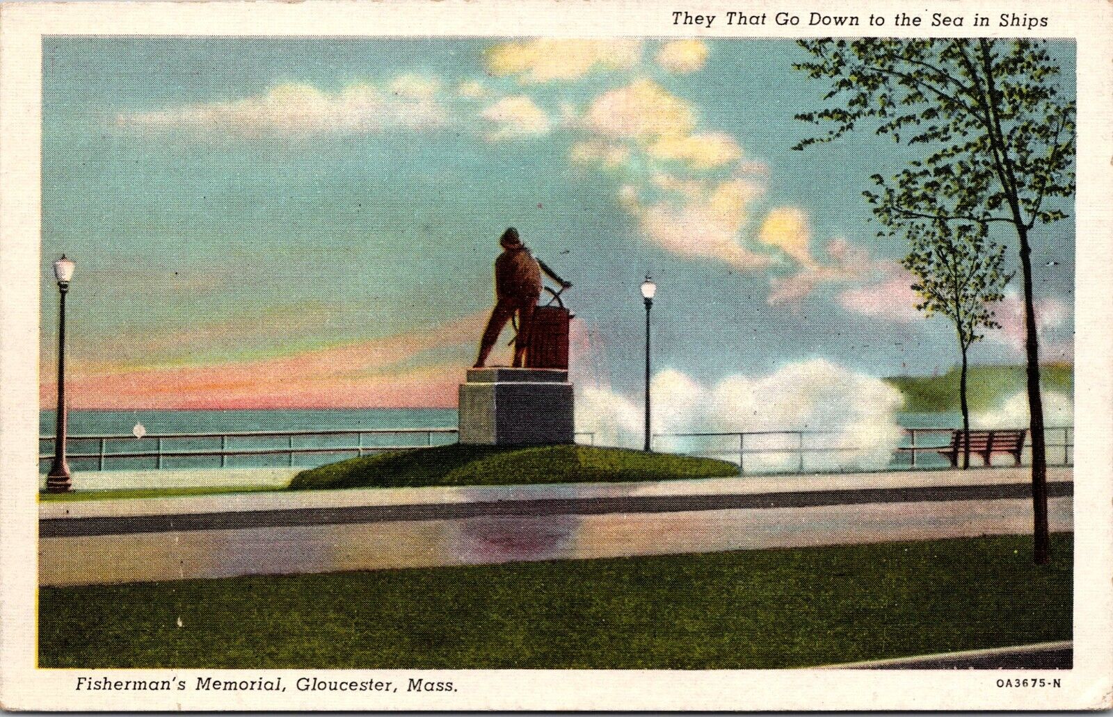 Postcard Fisherman's Memorial Gloucester Mass [bx]