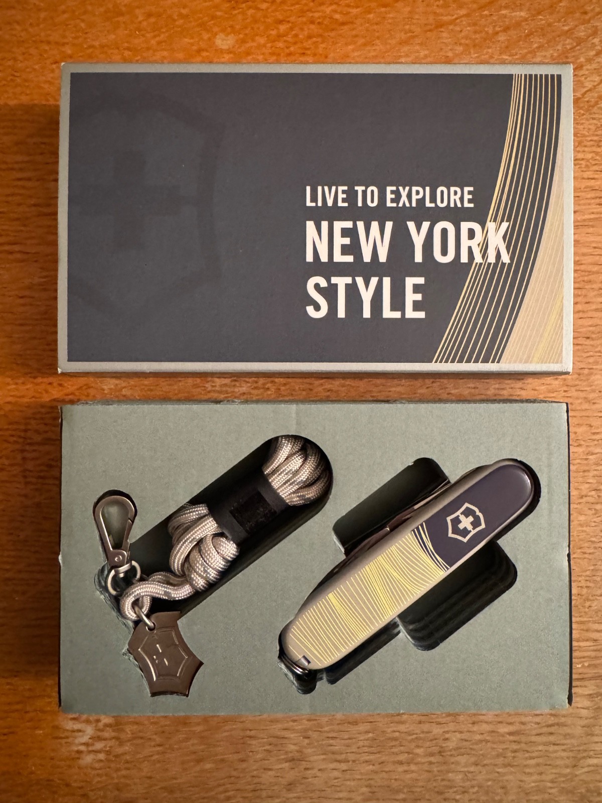 Victorinox Swiss Army Knife- Live To Explore New York Style-Companion