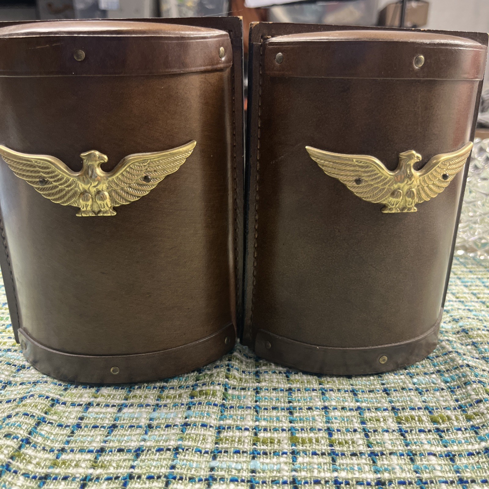 Vtg Pair Heirloom by Bosca Italy Brown Leather Brass American Eagle BookendsREAD