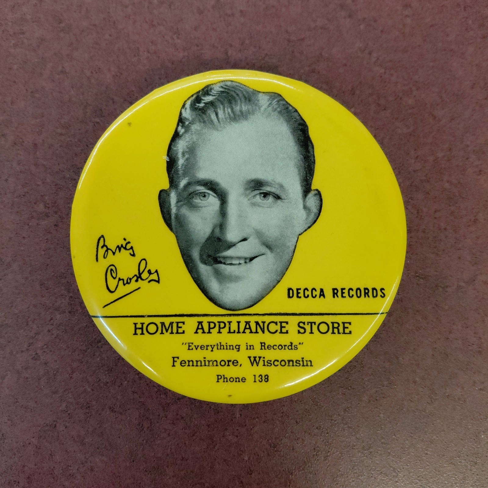 vintage 1940s Bing Crosby promotional advertising button