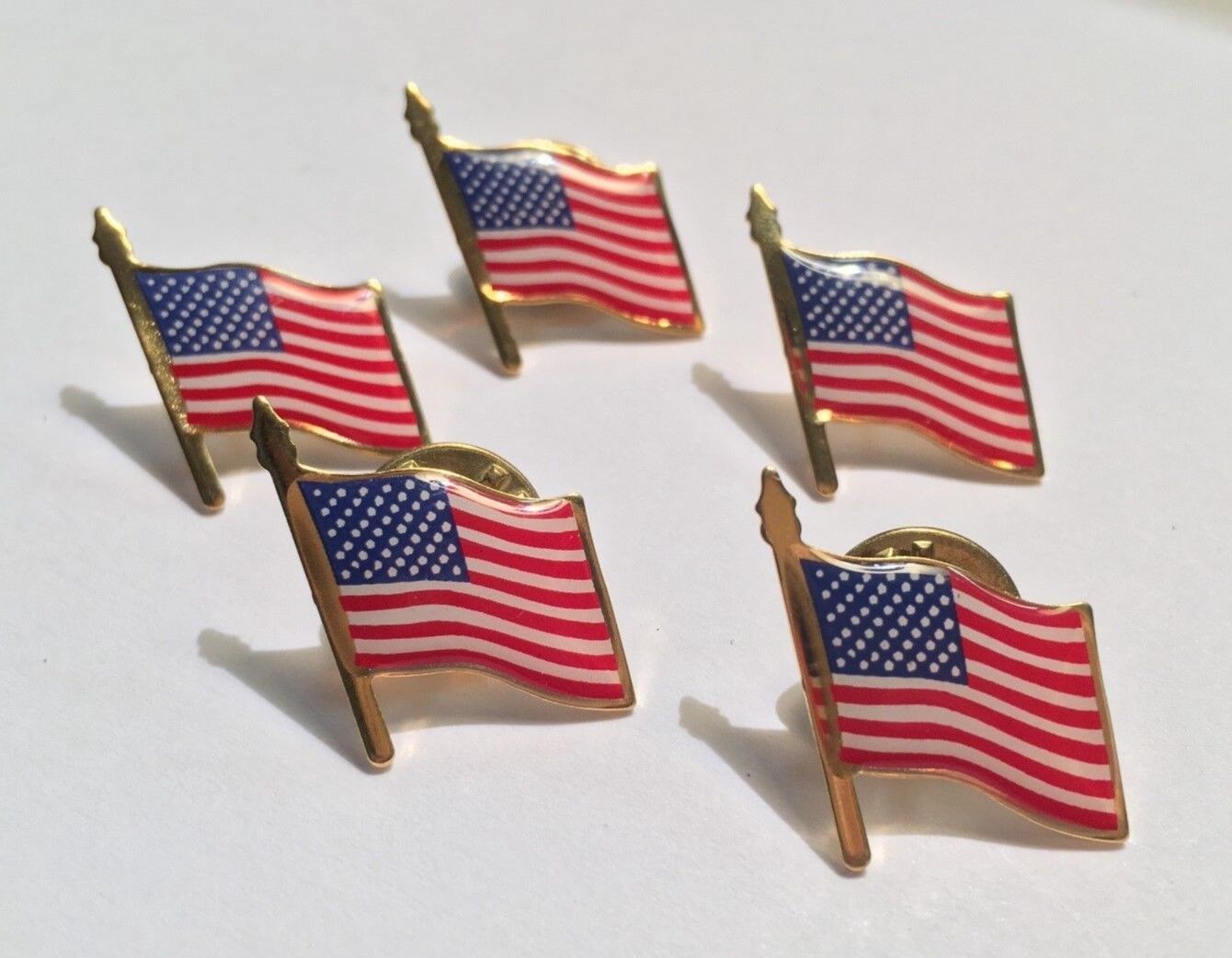 LOT OF 25 American flag lapel pin MADE IN USA Patriotic Memorial Day