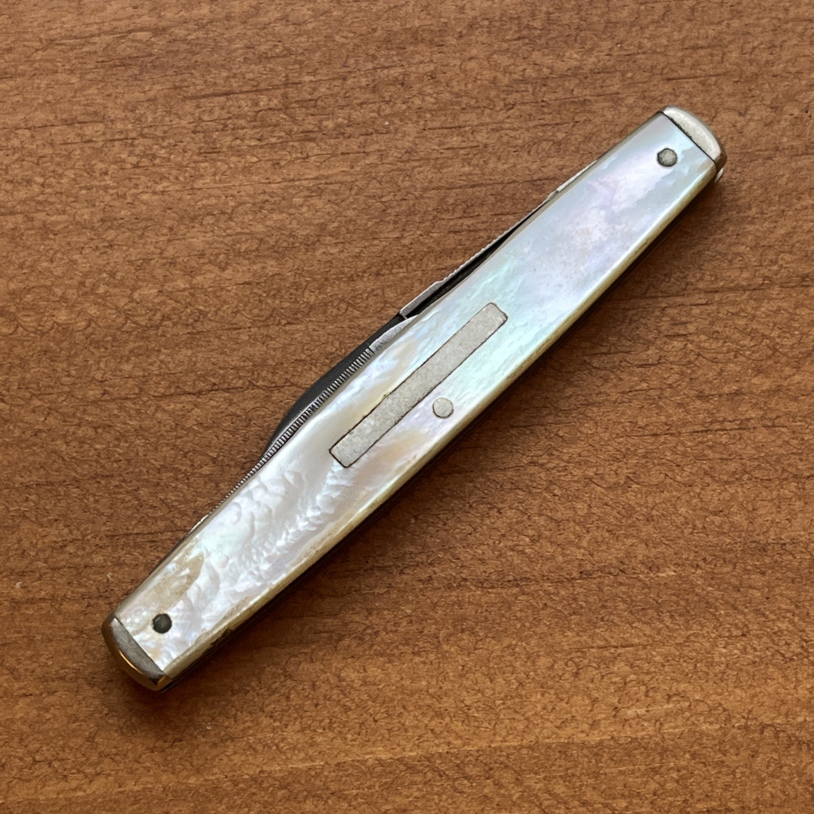 Antique Robeson ShurEdge 733131 MOP Split Back Whittler Knife Broken Blade