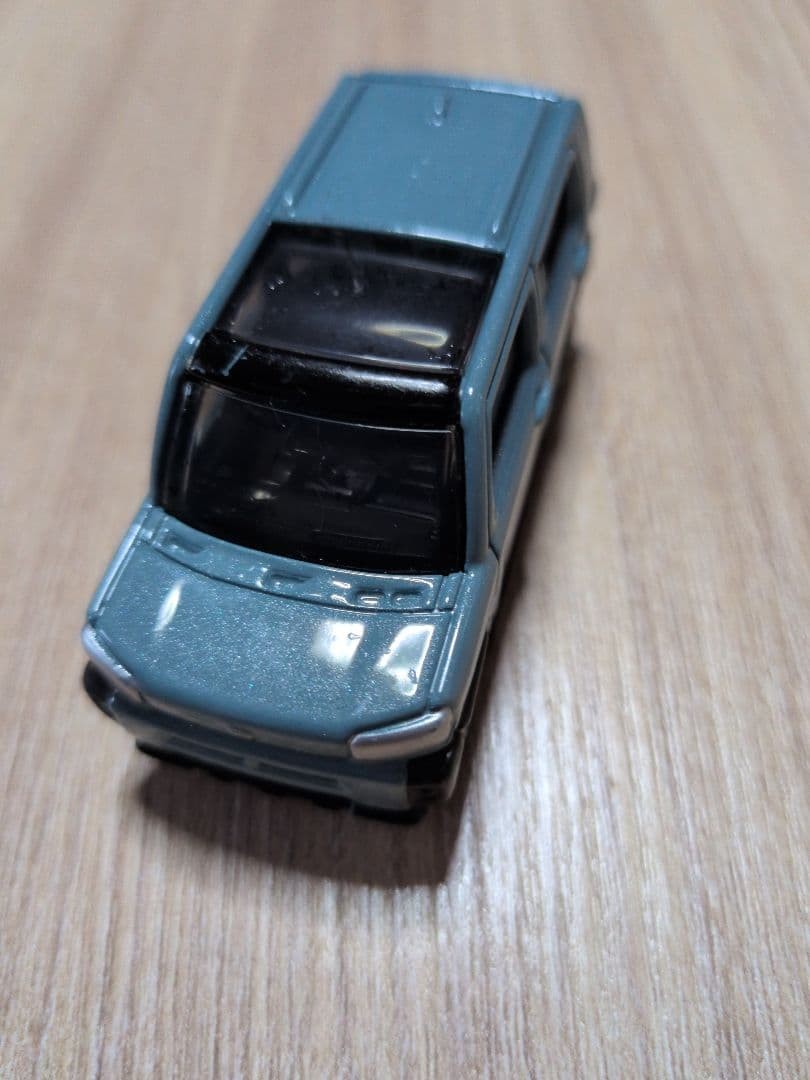 TAKARA TOMY Tomica blue minicar