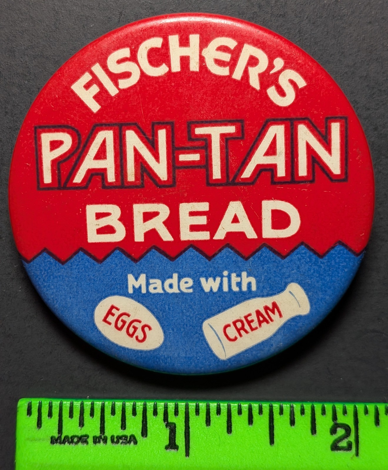 Vintage Fischer\'s Pan-Tan Bread Pinback Pin