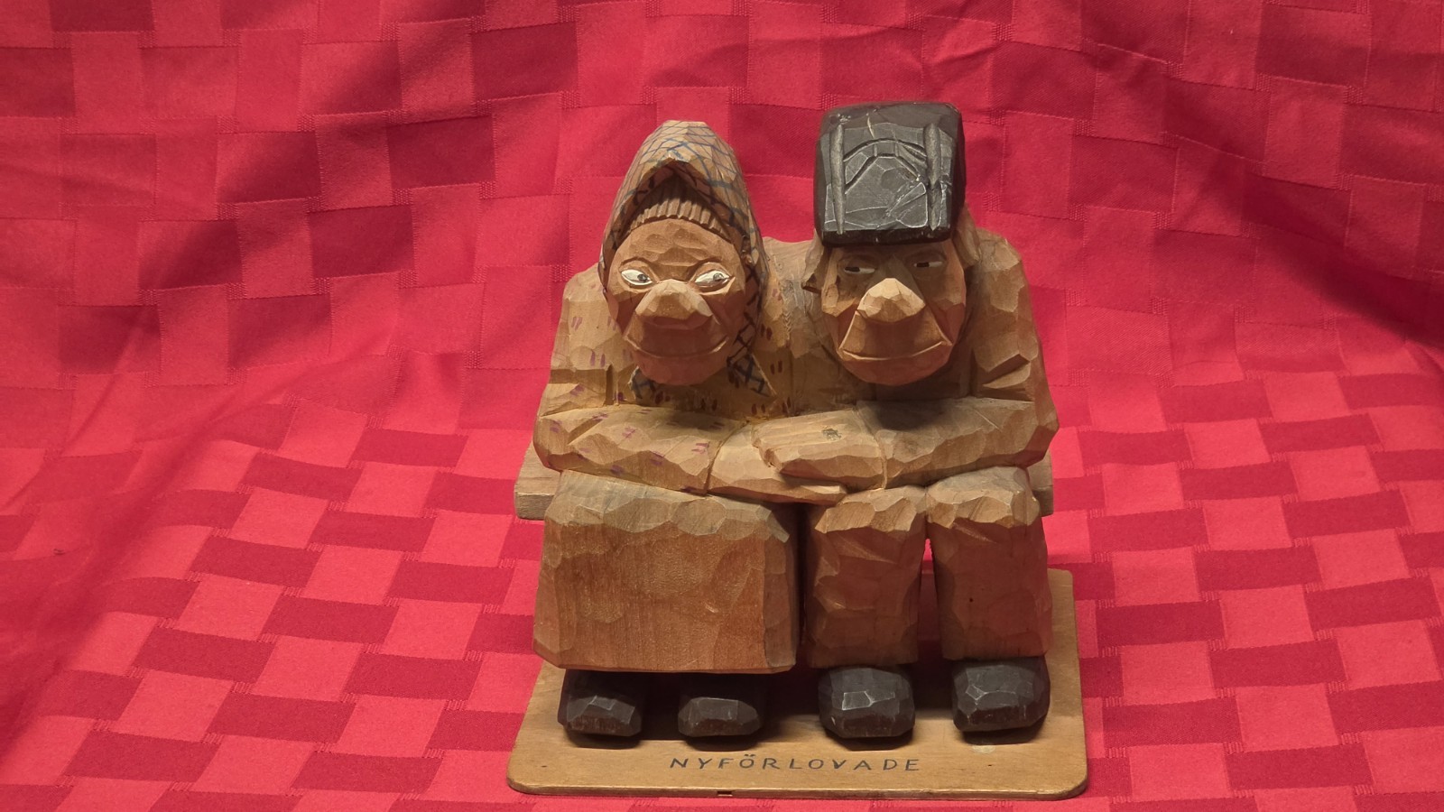 Vintage 1947 Swedish Flat Plane Wood Carving Old Couple On Bench \