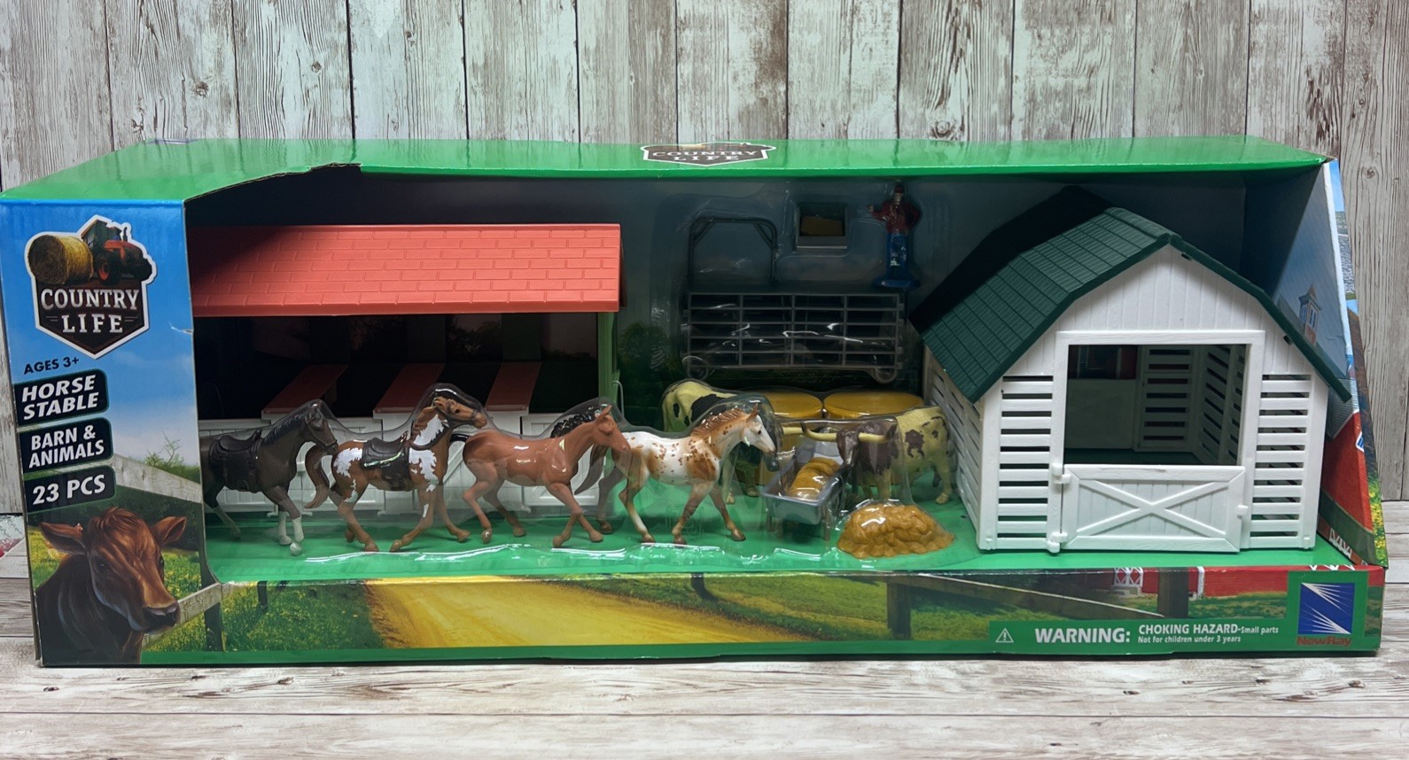 Country Life by NewRay Horse Stable Barn & Animals 23 Pc Toy set NIB