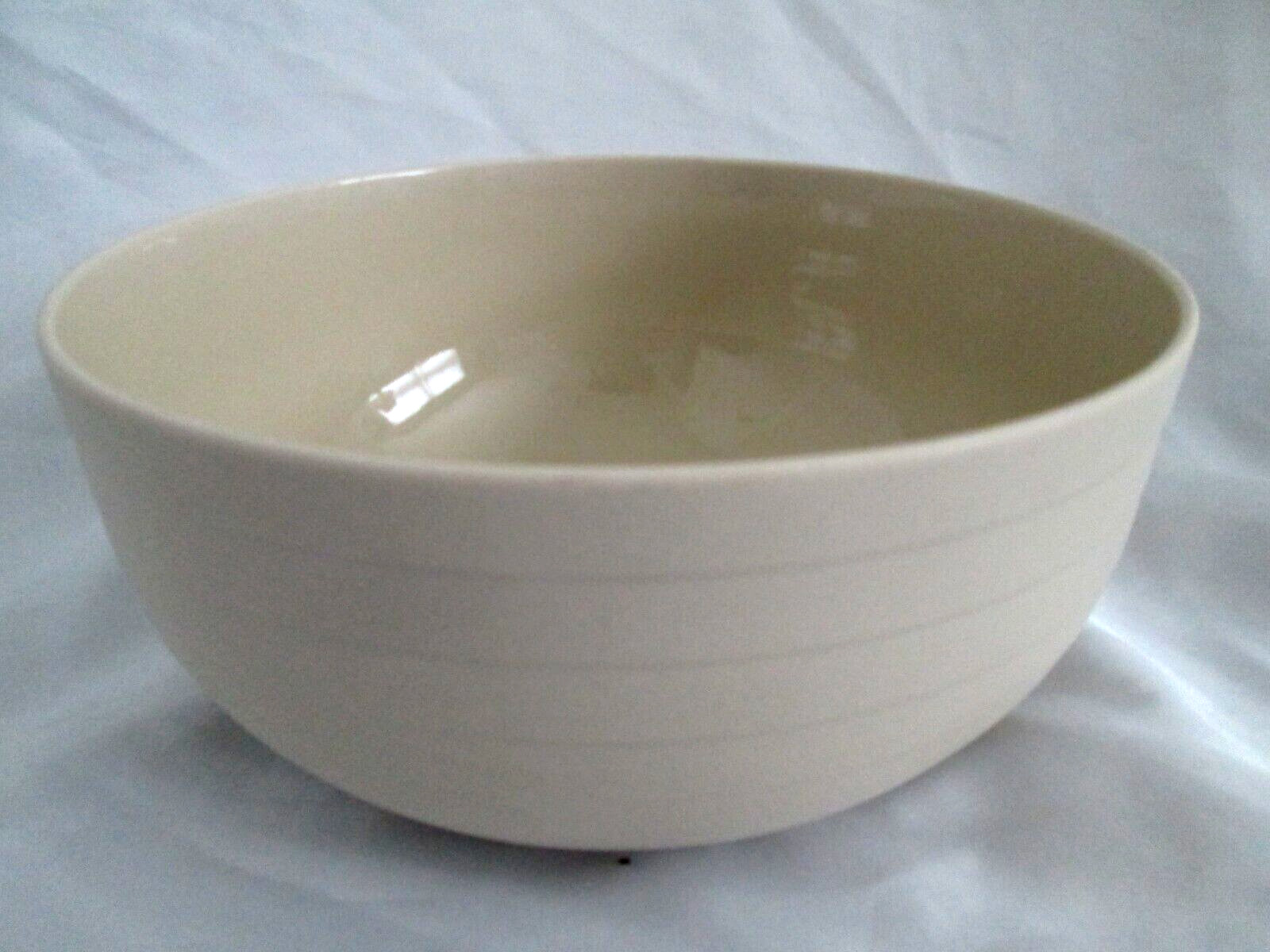 CONCEPT BY HORNSEA round vegetable bowl in sand-beige matte outer-glossy center