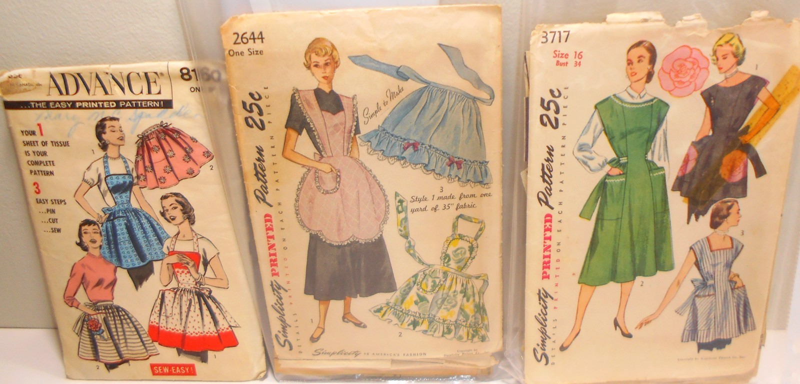 3 Vintage Apron Patterns Advance & Simplicity ONE SIZE 1940's-50's Styles
