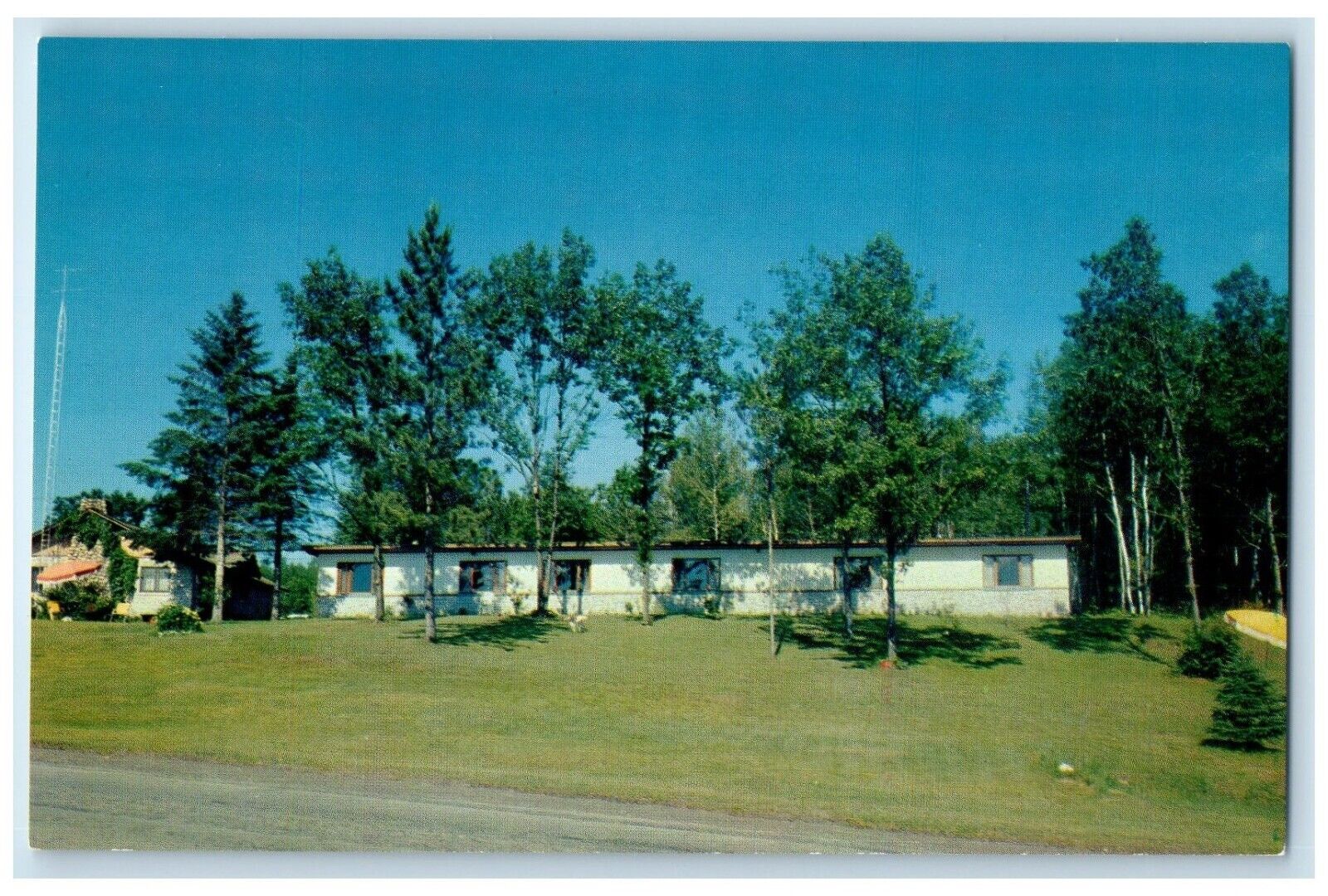 c1960's Woods Motel Roadside Woodruff Wisconsin WI Unposted Vintage Postcard