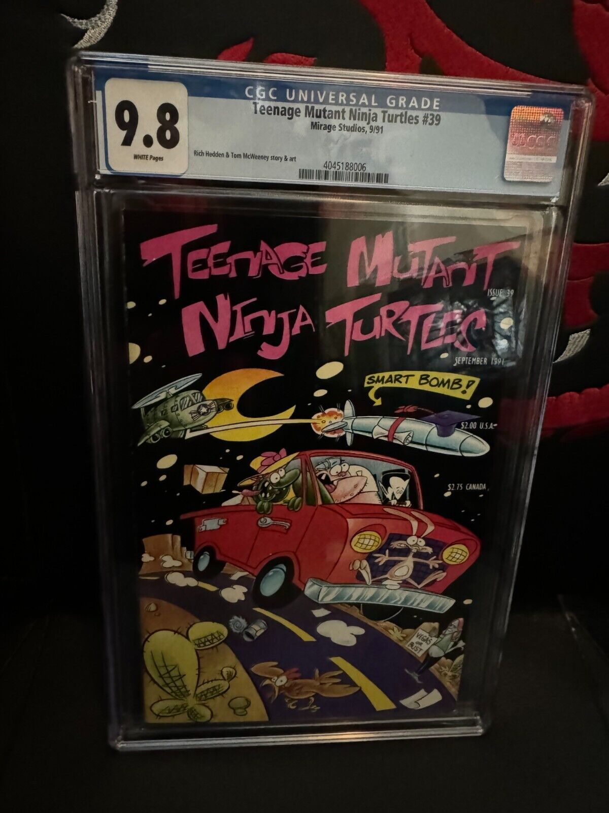 Teenage Mutant Ninja Turtles 39  CGC 9.8 WP MIRAGE First Series