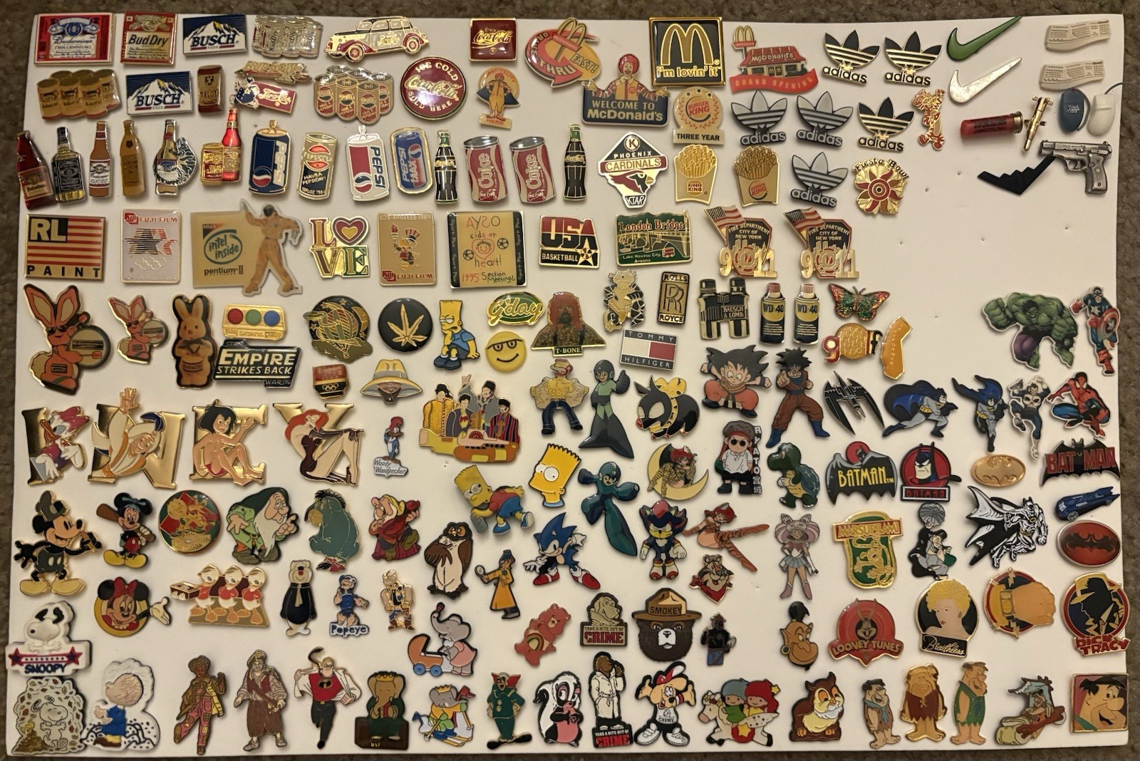 LOT OF 160+ VINTAGE PINS COKE MCDONALDS HARLEY COMIC BOOK FOOD BEER SONY 90S 80S LOT OF 160+ VINTAGE PINS COKE MCDONALDS HARLEY COMIC BOOK FOOD BEER SONY 90S 80S