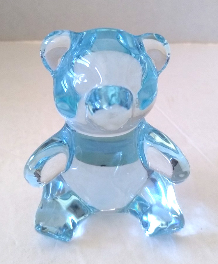 ONEIDA Teddy Bear 24% Lead Crystal Light Blue Paperweight Art Glass Paper Label