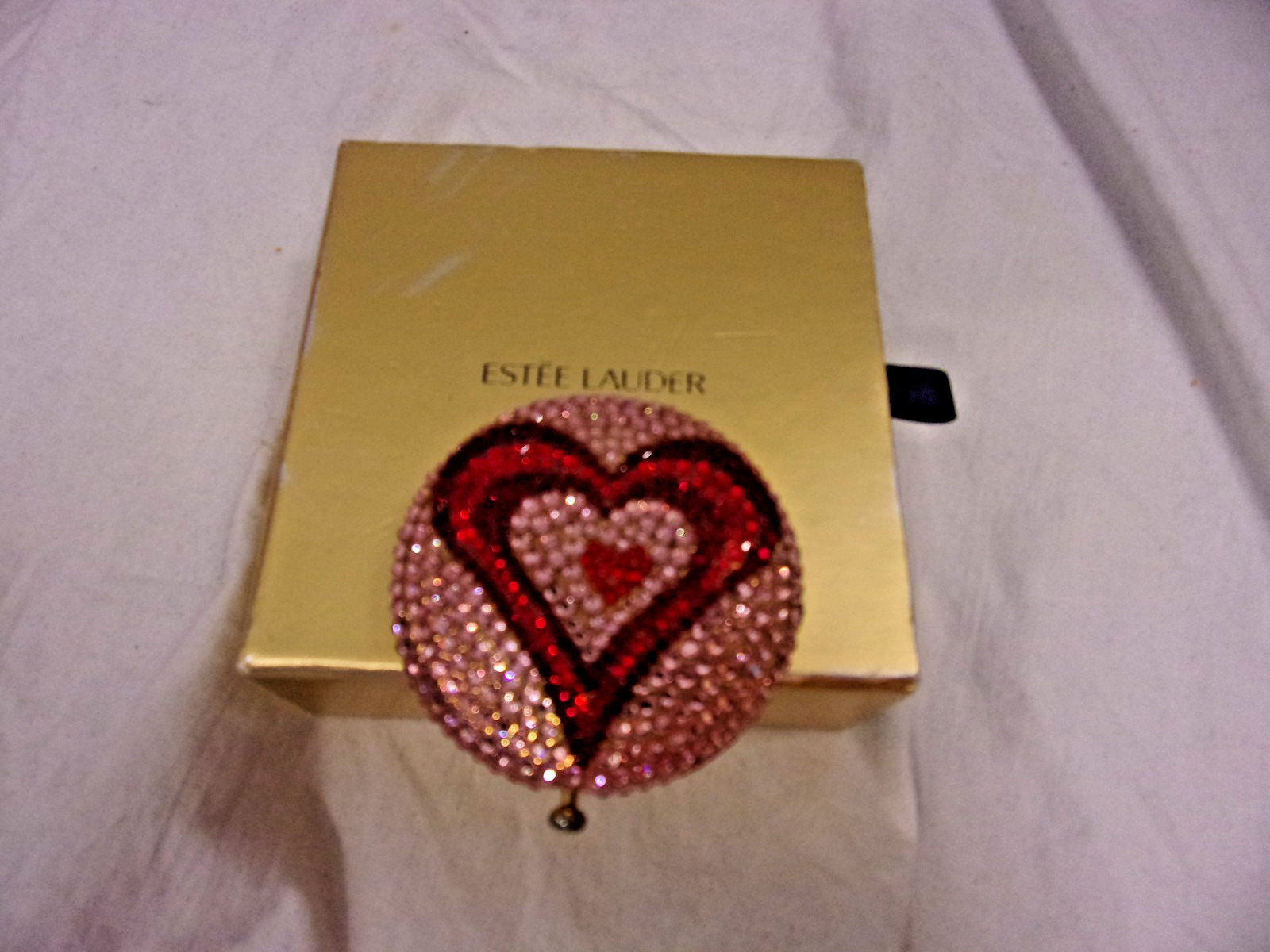 Estee Lauder 'WITH LOVE' Compact 2004 Red Pink Rhinestone Heart