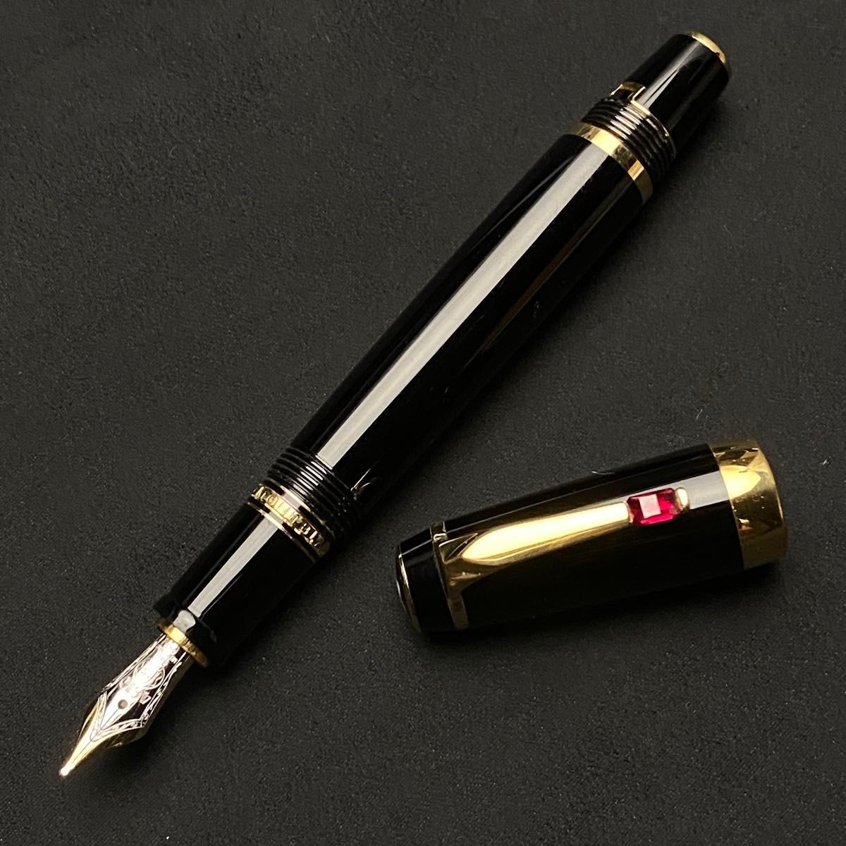 Montblanc Boheme Rouge Fountain Pen F Nib 14K Black Used