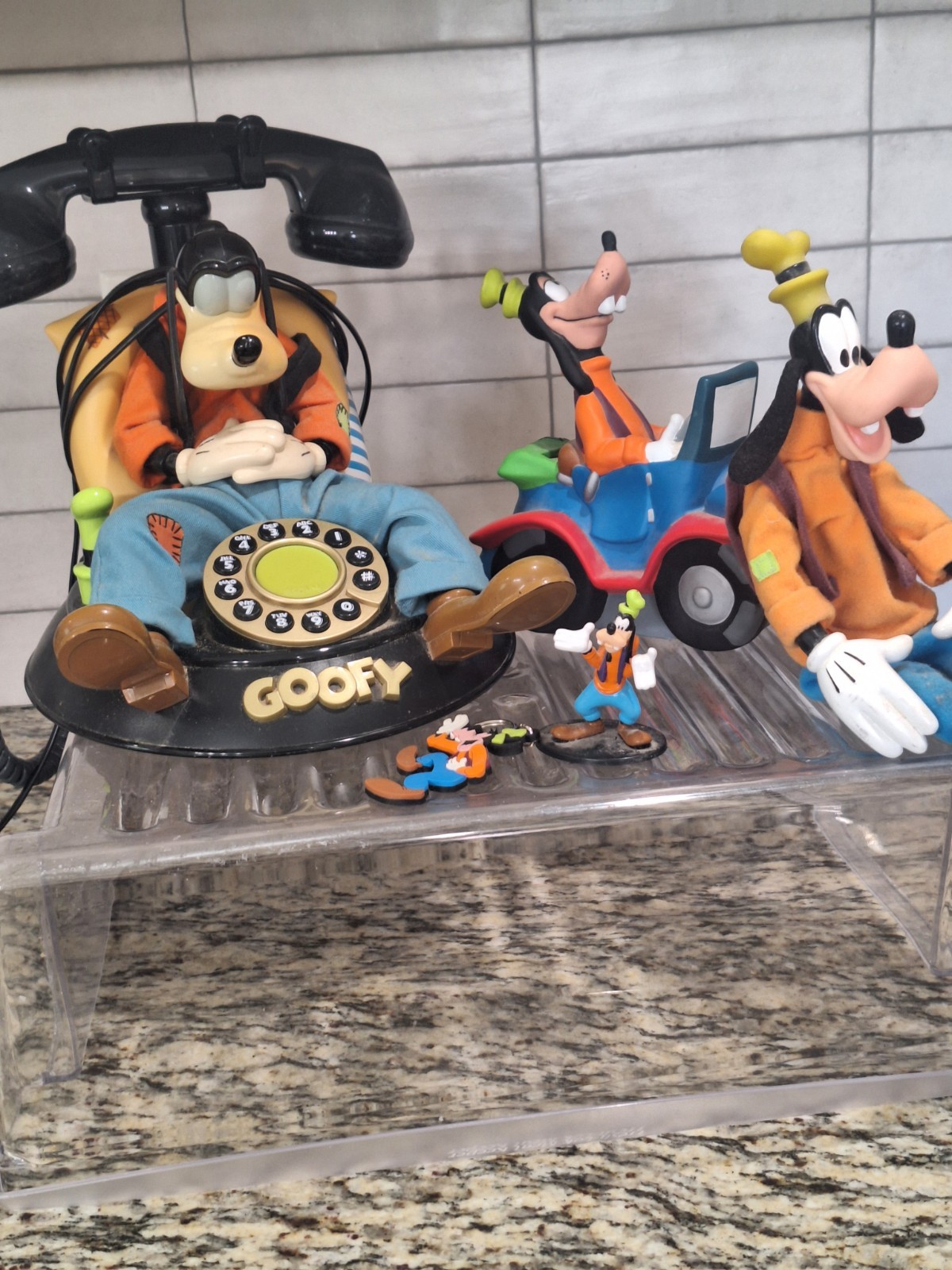 Vtg Disney Goofy  Bundle - 5 Items. Rotary Landline Phone Tested, Works.