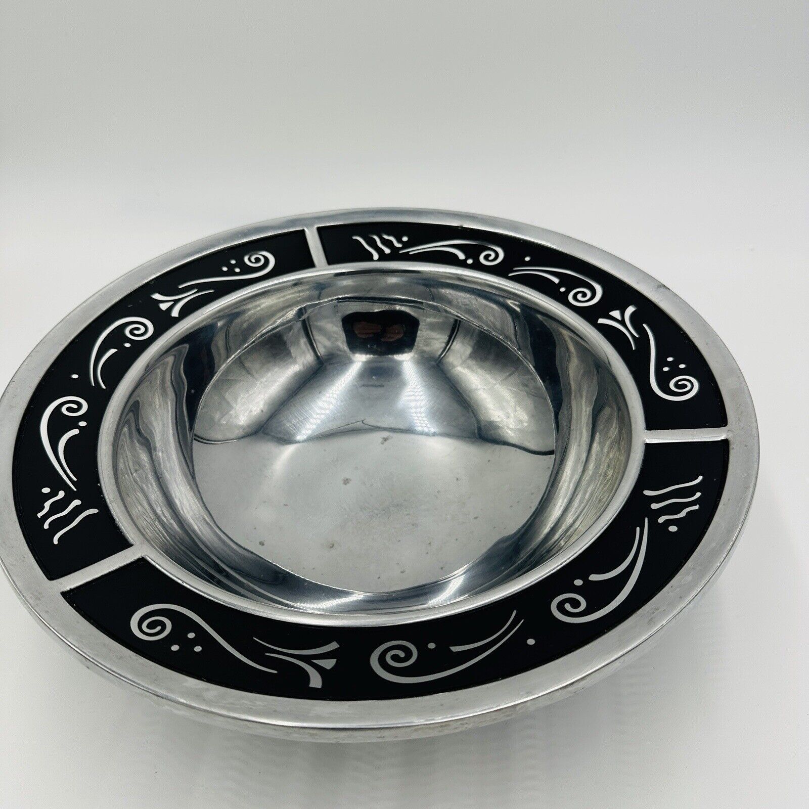 Lenox Serving Bowl Black Glass Decorative Rim Spyro Round Salad Metal Ware
