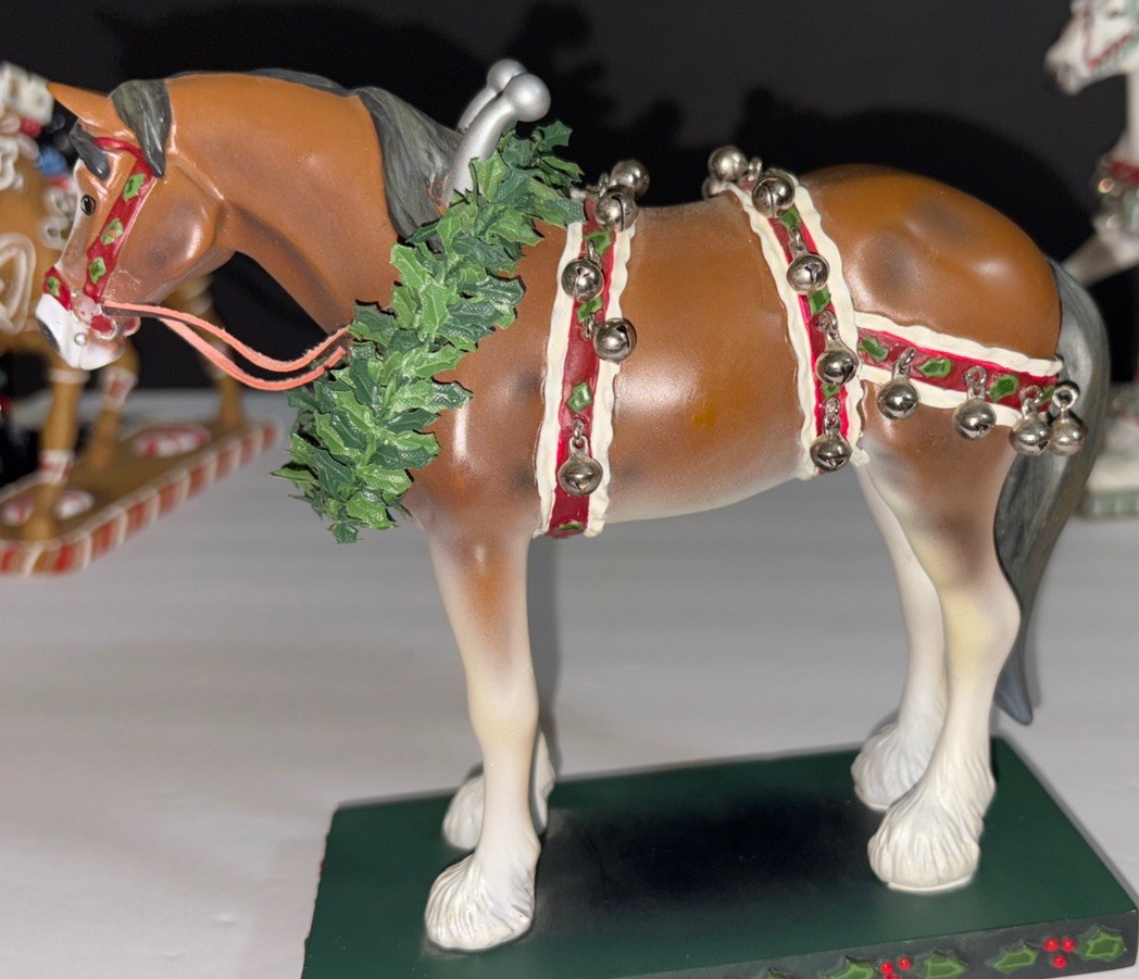 The Trail of Painted Ponies Christmas Clydesdale no box no paperwork Beautiful