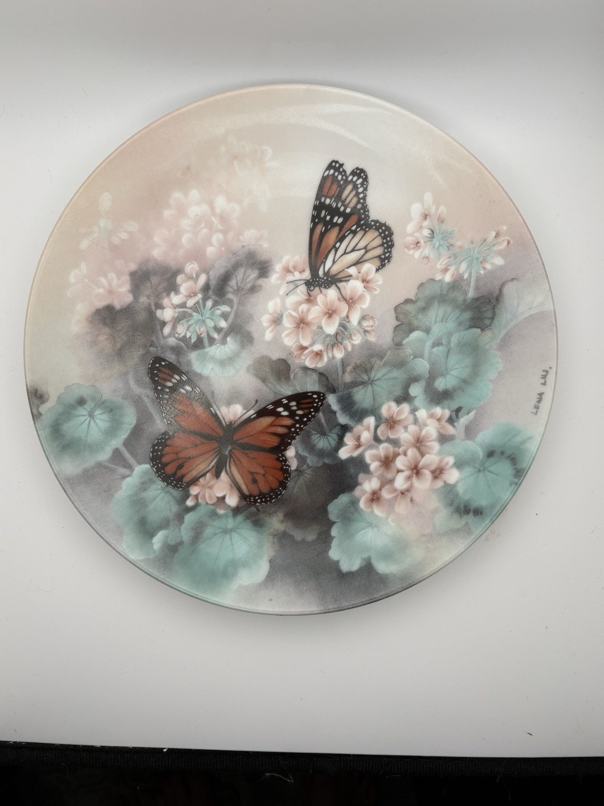 Lena Liu Monarch Butterflies Collector Plate W.S. George Gossamer Wings 1988