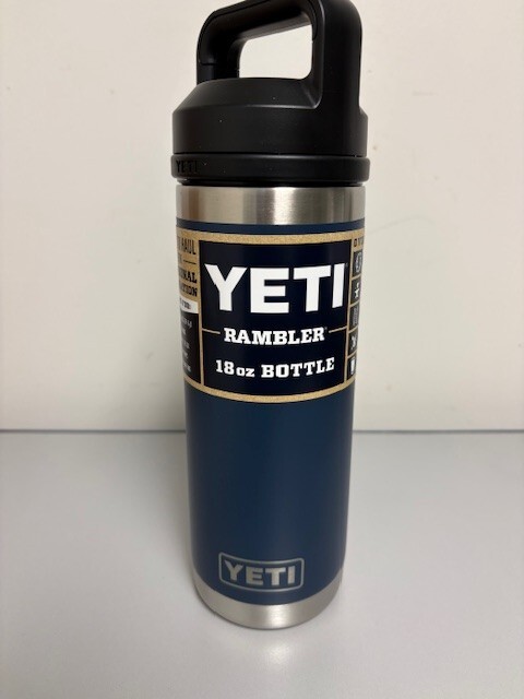 NEW YETI® 18oz Bottle Original Classic Navy Blue - Brand New Chug Bottle