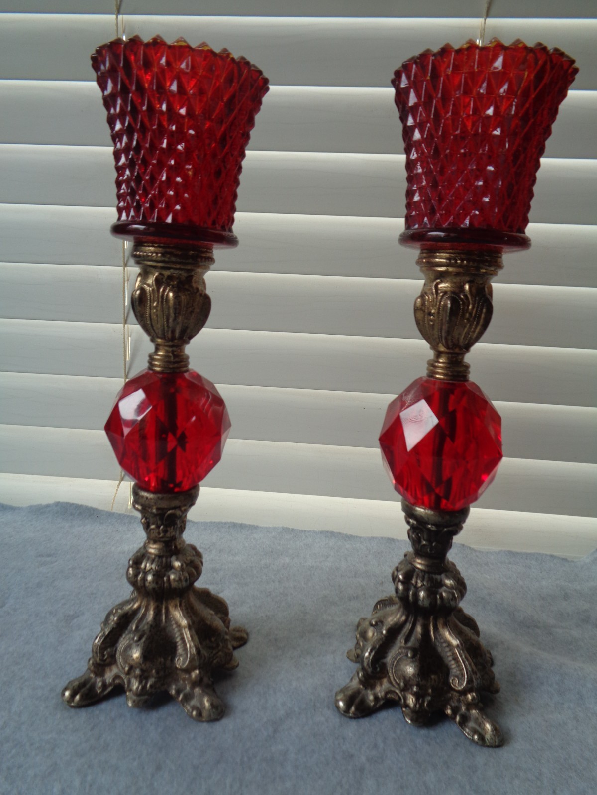 Vintage 70\'s Metal and Red Polyresin & Glass Christmas Candle Holders Vintage 70\'s Metal and Red Polyresin & Glass Christmas Candle Holders