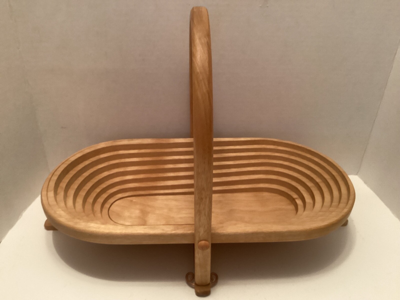 Vtg. Steven Gray Signature Folding Wooden Basket & Trivet New