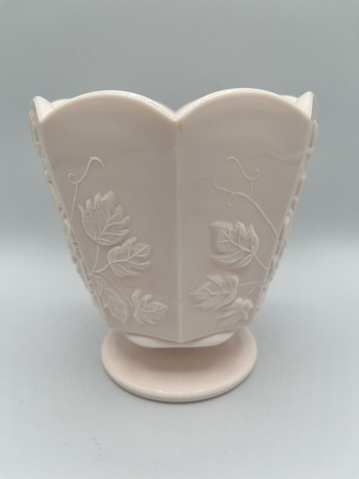 Vintage Napco Shell Pink Milk Glass Pedestal Vase #2250