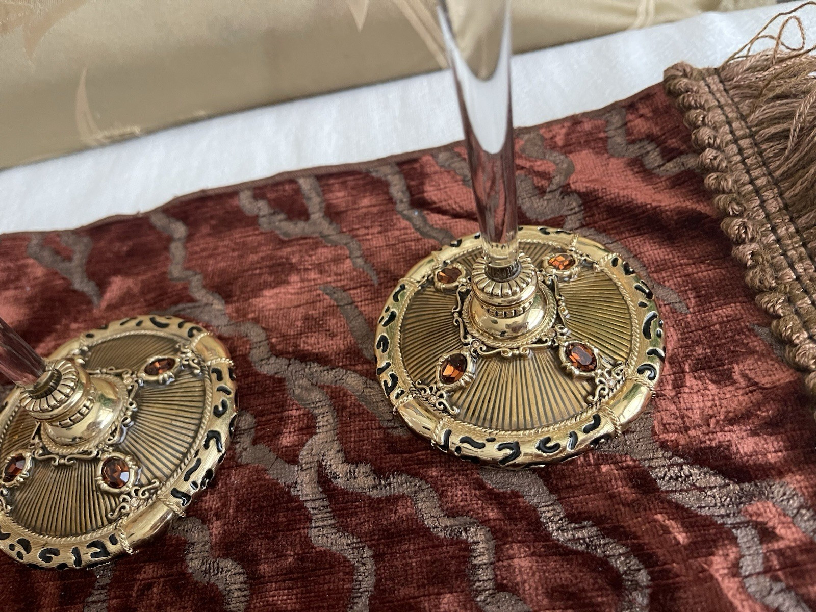 Set 4 St.John Marie Gray Wine Glasses Swarovski Colorado Topaz 24k Gold  2000