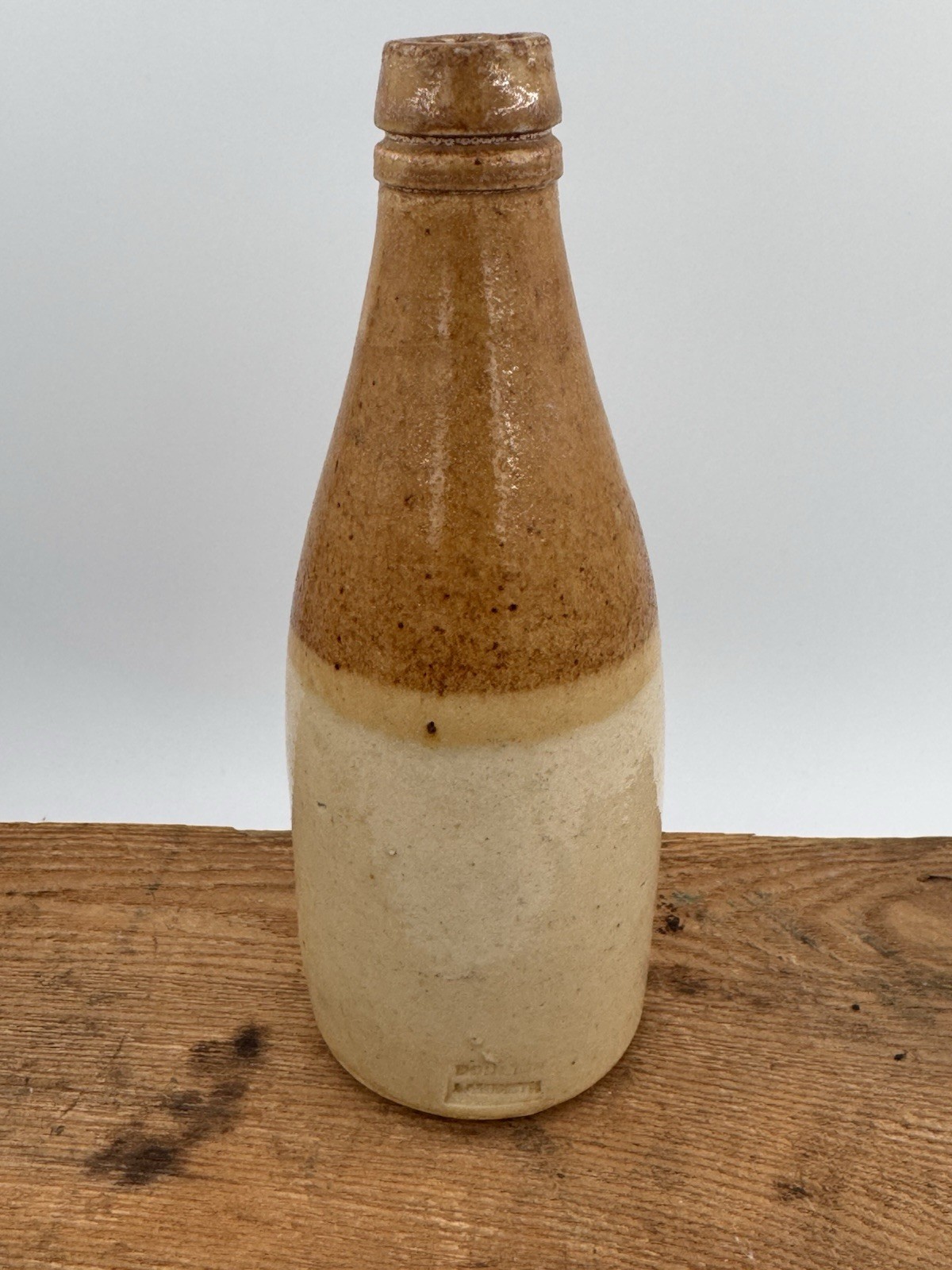 Stoneware Bottle Antique DOULTON Lambeth 8.5\