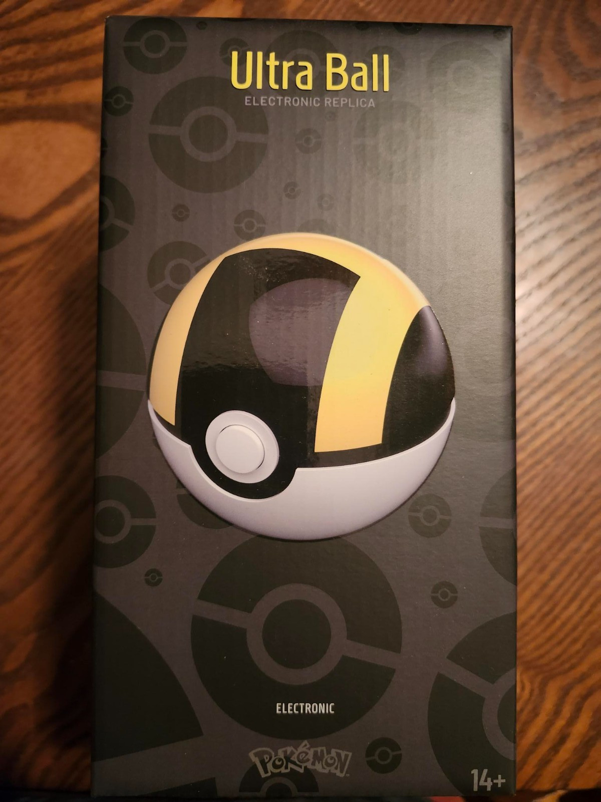 Pokémon Ultra Ball Replica The Wand Company  Pokéball NEW
