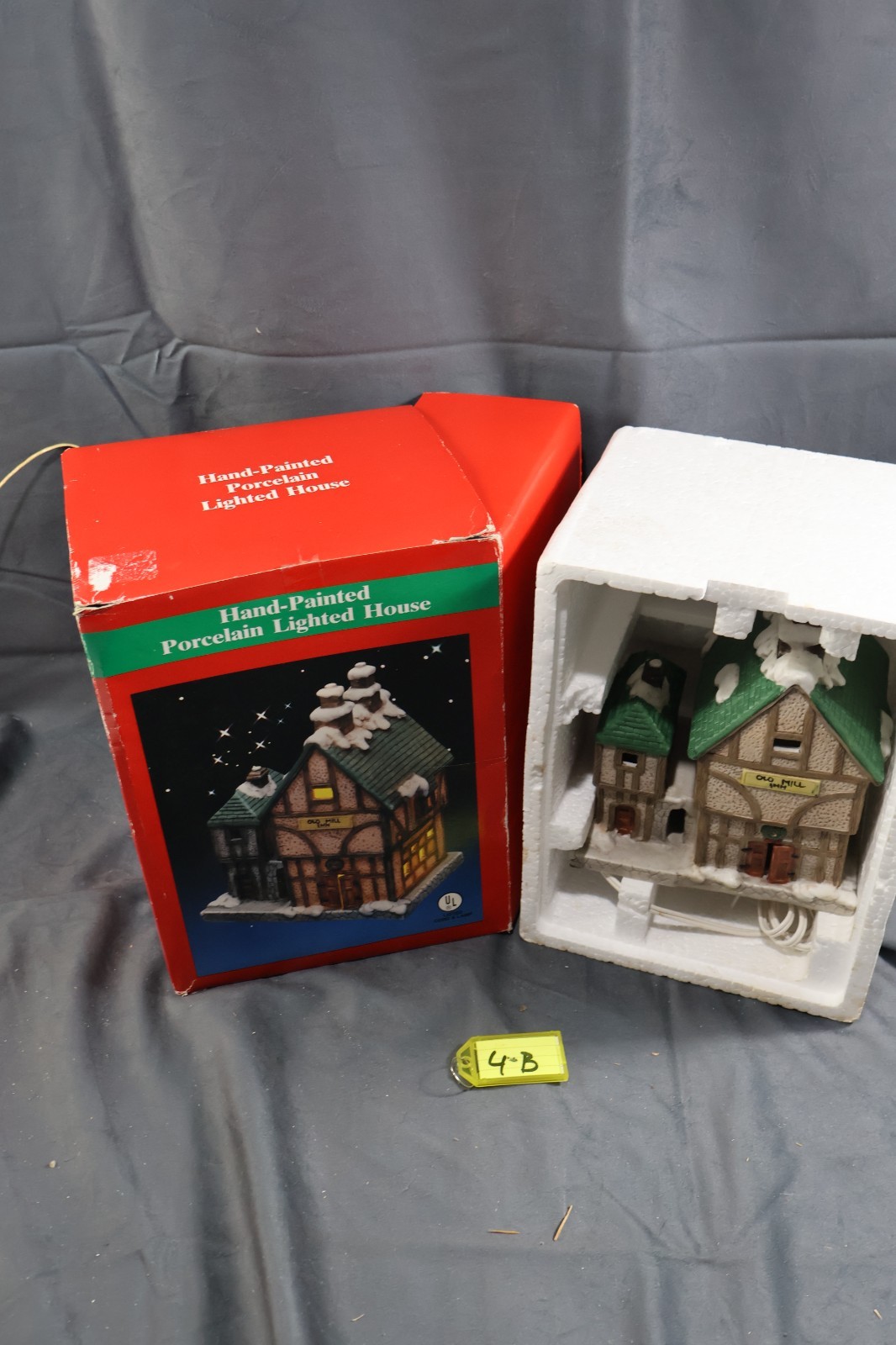 Vintage Mini Town USA Porcelain Lighted House 