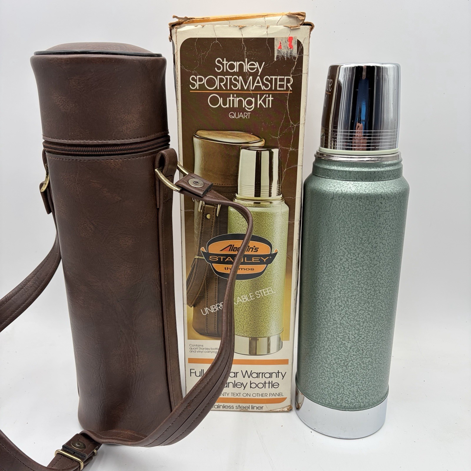 Vintage Aladdin's Stanley Sportsmaster Outing Kit Thermos w/ Case & Box 1970s