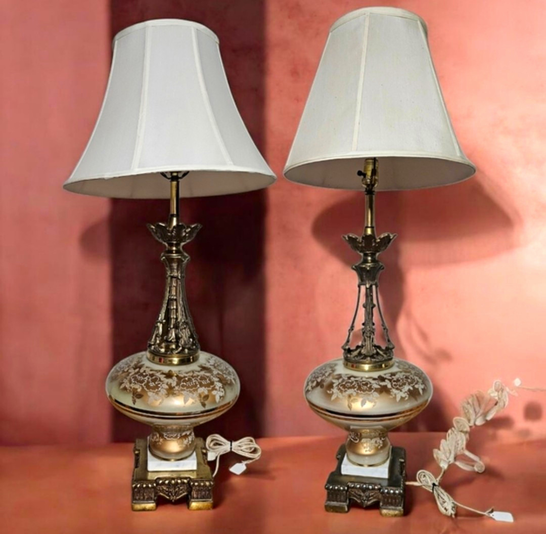 MCM 40s Carl Falkenstein Hollywood Regency Pair Lamps Ornate Brass Floral Glass