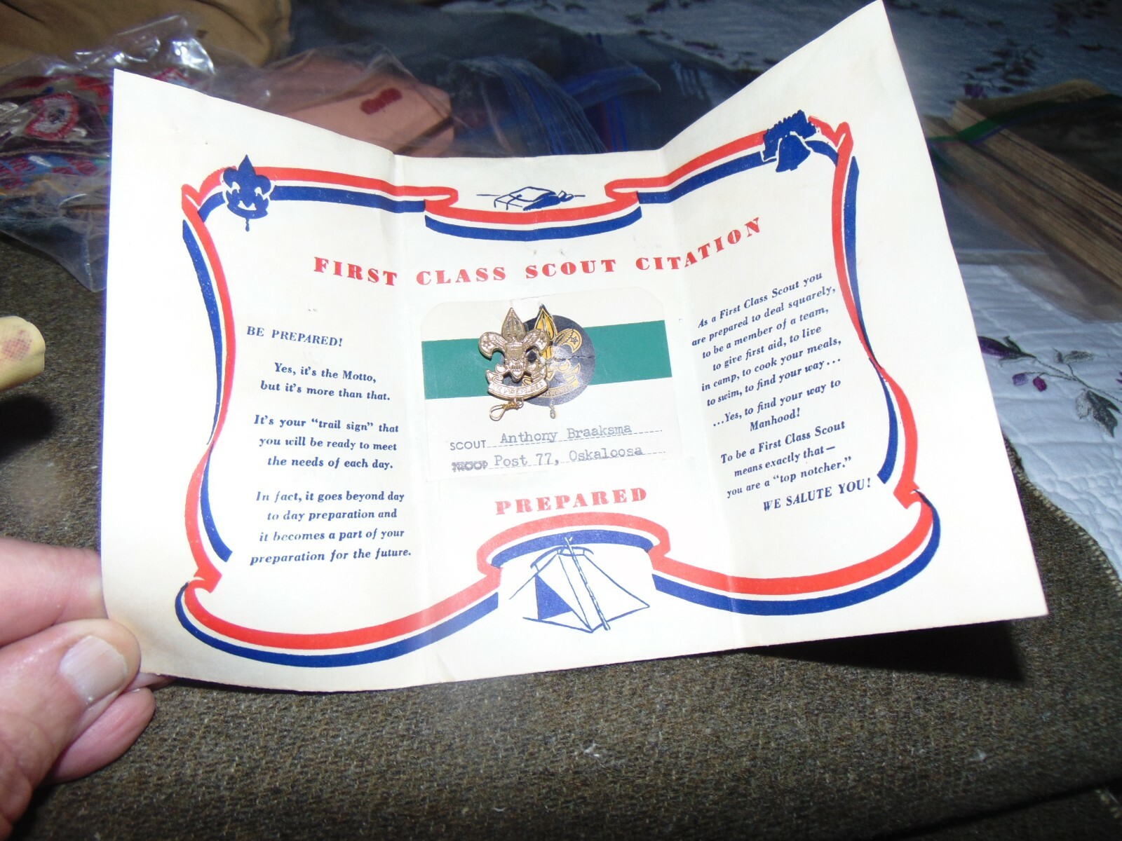 VTG 1950\'s FIRST CLASS Boy Scout Rank Original Paper PIN Uniform Hat Badge Camp
