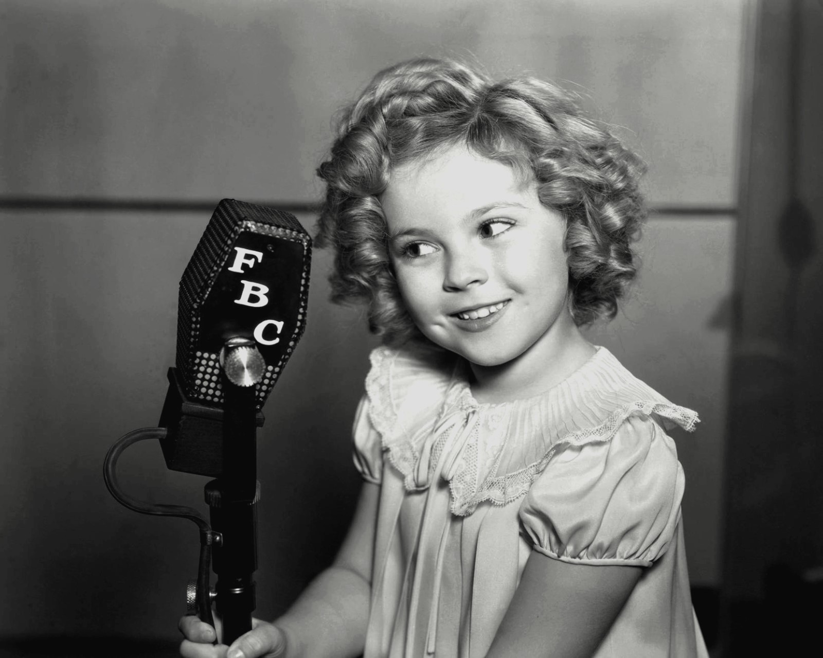SHIRLEY TEMPLE IN \