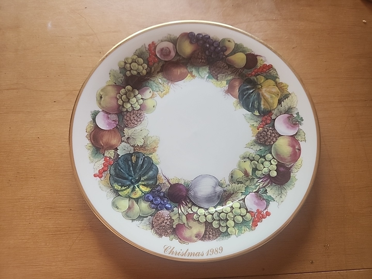 Vintage 1989 Lenox Colonial Christmas Wreath Plate Holiday Porcelain Decor 8\