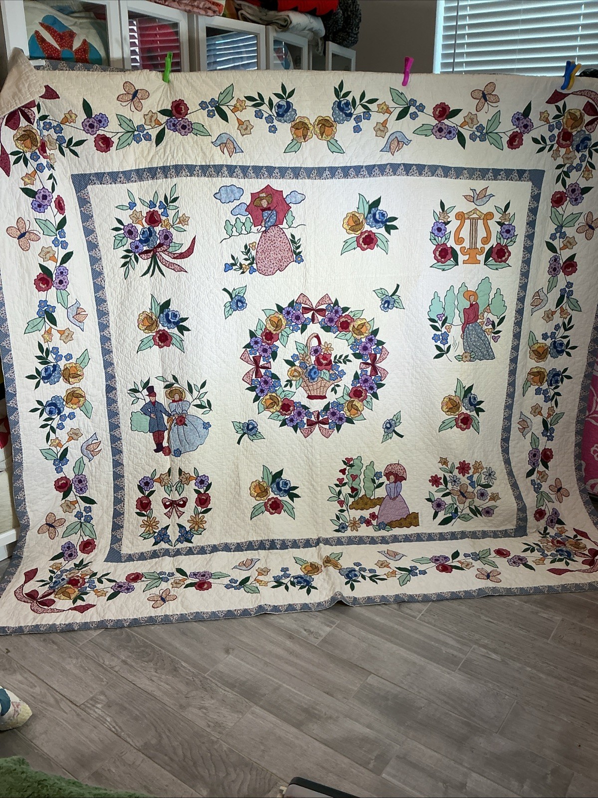 Beautiful VTG Ltd Ed Quilt APPLIQUÉ Queen 86x94 Cottage Core Magnificen