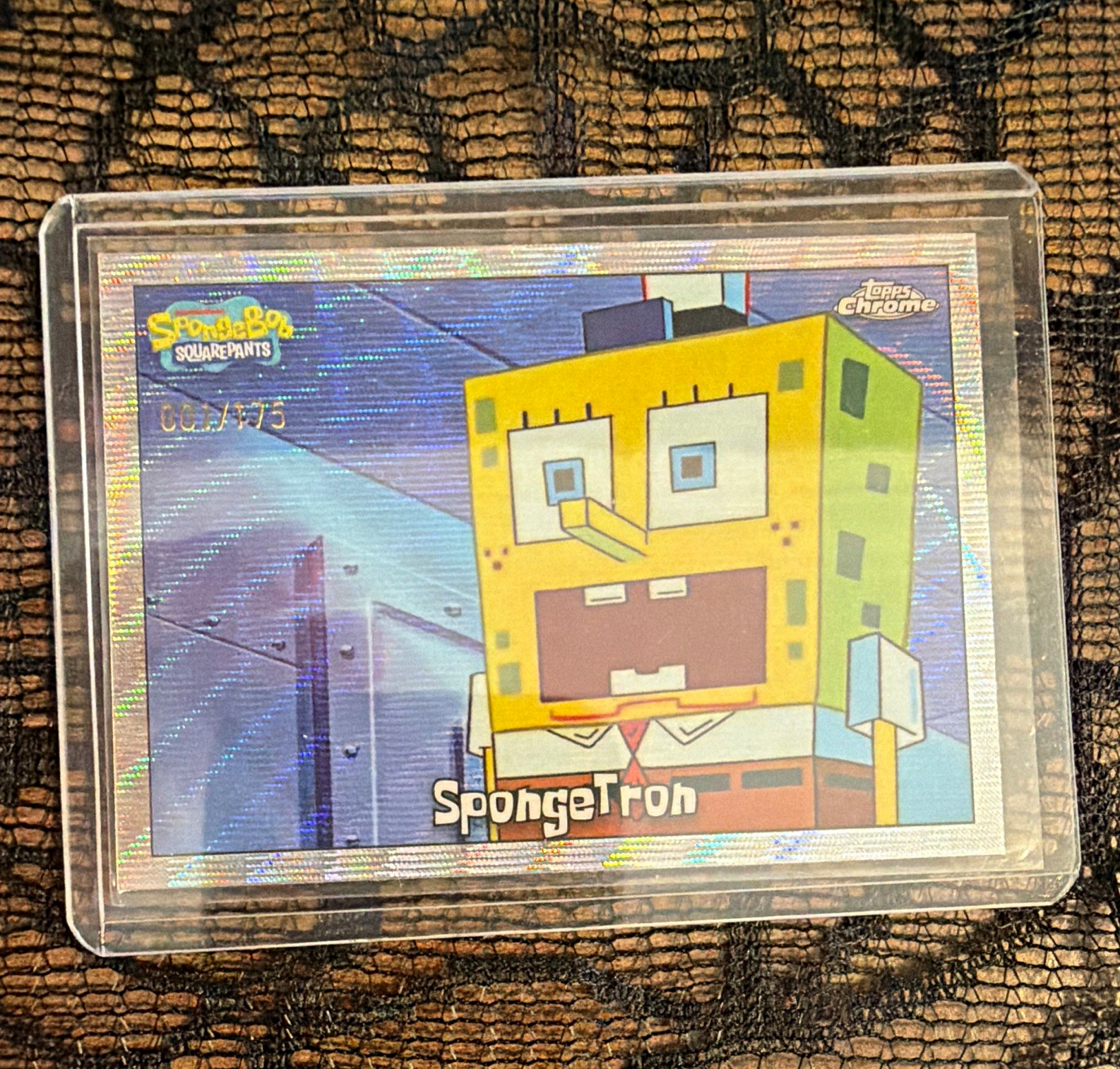 Topps 2025 Topps Chrome SpongeBob SquarePants #39 SpongeTron 001/175 CARD #1