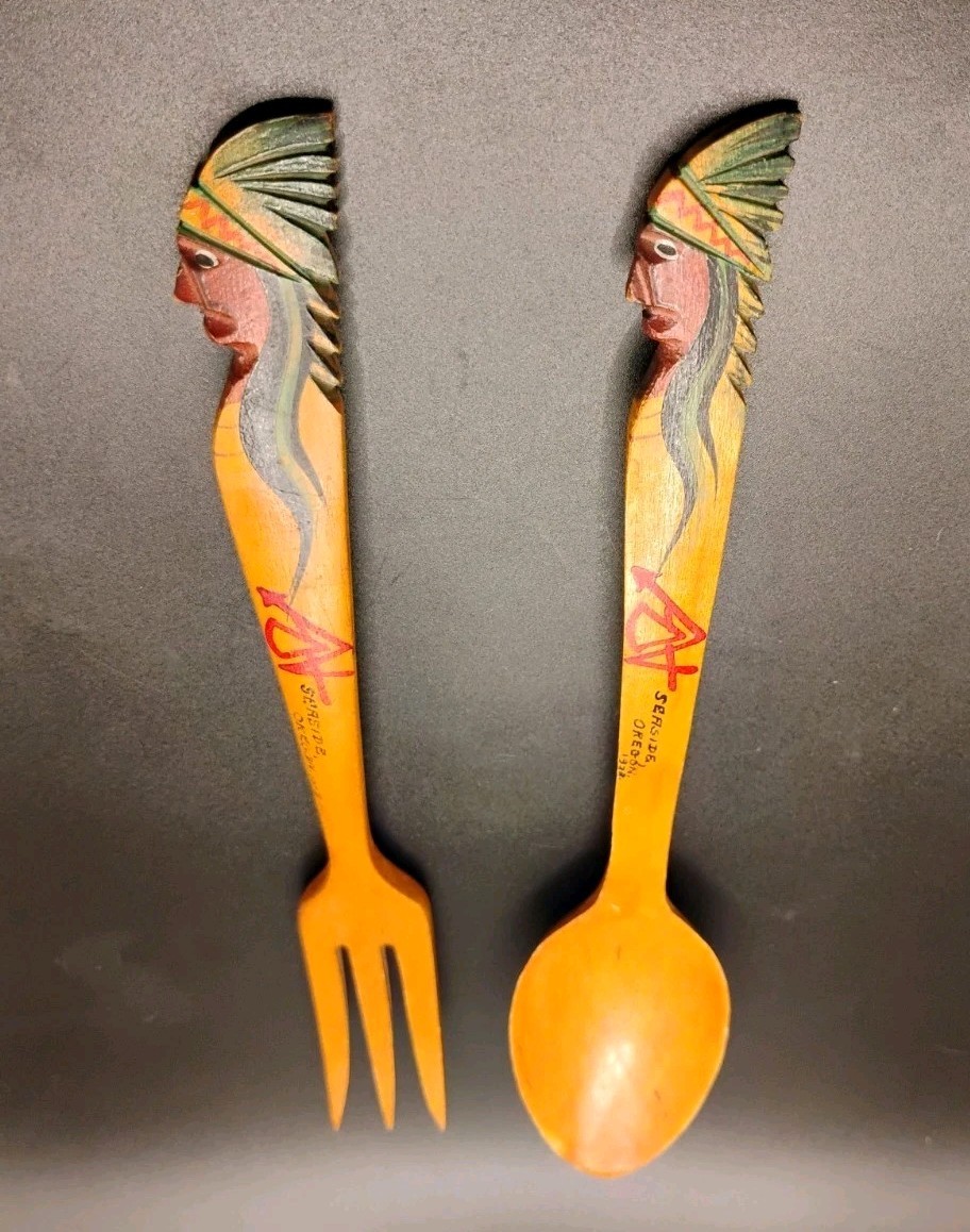 Vtg 1928 Native American Carved Folk Art /Seaside Oregon/ Souvenir Salad Servers