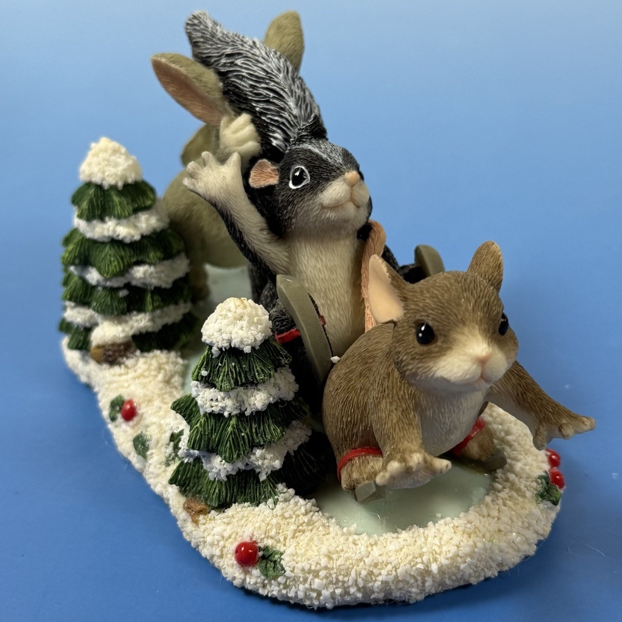 Fitz and Floyd Charming Tails Skating Party Figurine #87/103 New In Box Fitz and Floyd Charming Tails Skating Party Figurine #87/103 New In Box