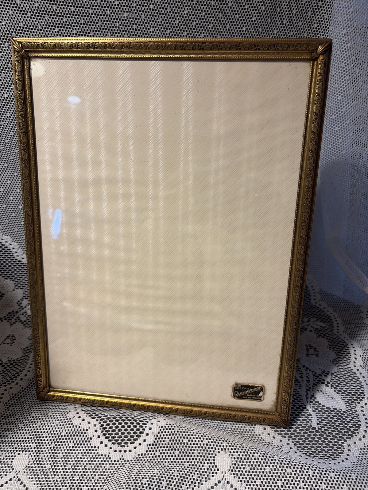 ANTIQUE MAY CO. ZIMMERMAN 24KT GFILL 9x 12 FLORAL SCROLL PICTURE FRAME VICTORIAN ANTIQUE MAY CO. ZIMMERMAN 24KT GFILL 9x 12 FLORAL SCROLL PICTURE FRAME VICTORIAN