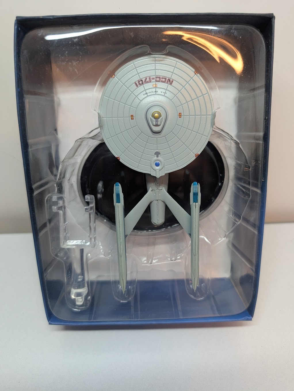 Eaglemoss Star Trek Collection Issue #2 U.S.S. Enterprise NCC-1701 (2271) No Mag