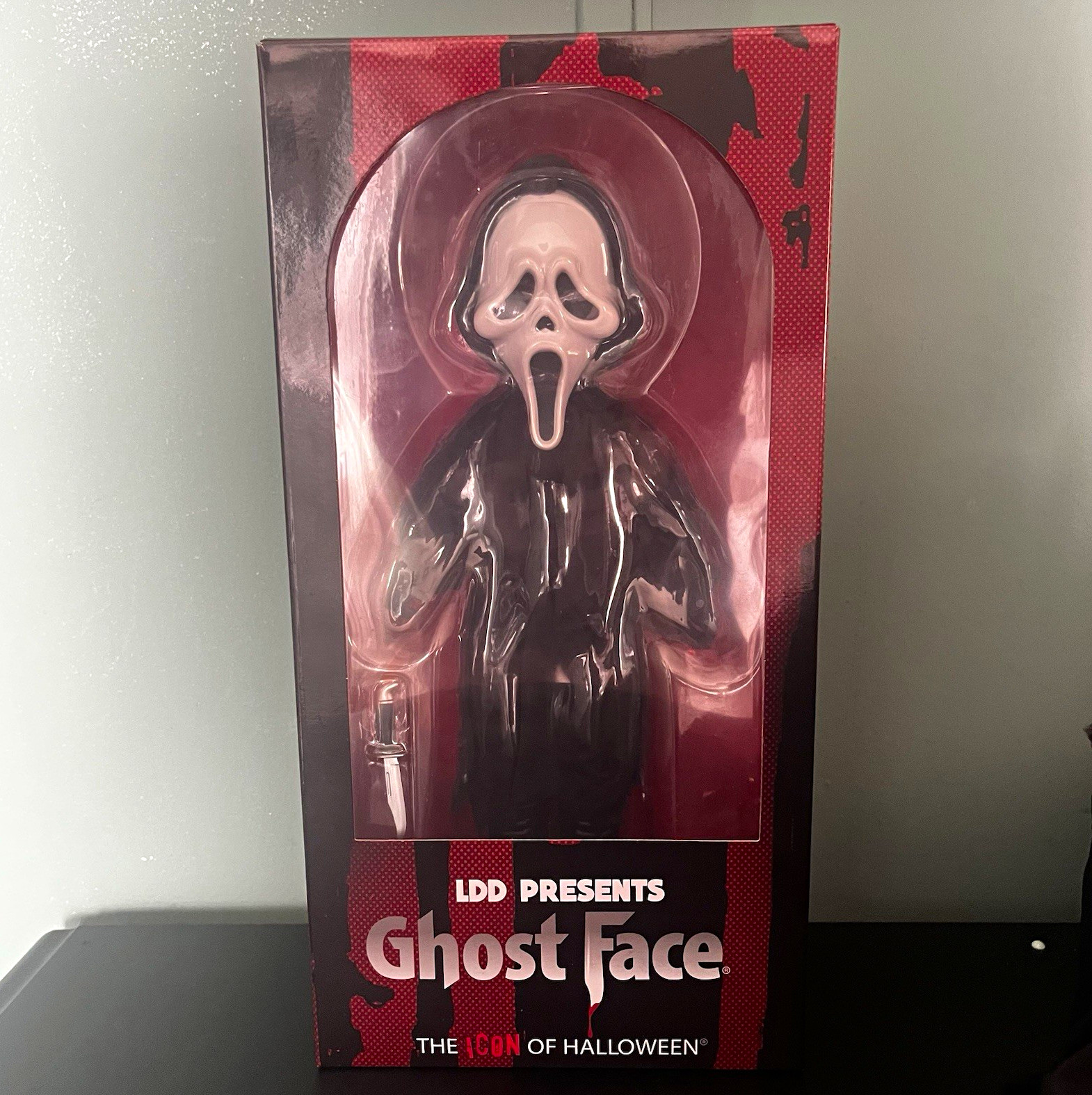 Ghostface Living Dead Doll Mezco Toys 2020 - In Box Ghostface Living Dead Doll Mezco Toys 2020 - In Box