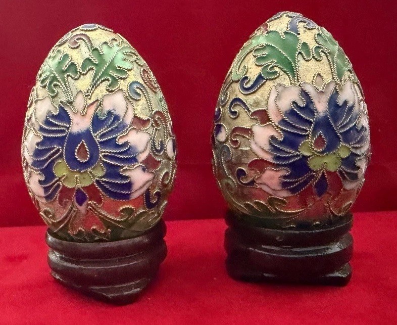 Pair Chinese Cloisonne Enamel Eggs Floral Wooden Stands Vintage Pair Chinese Cloisonne Enamel Eggs Floral Wooden Stands Vintage