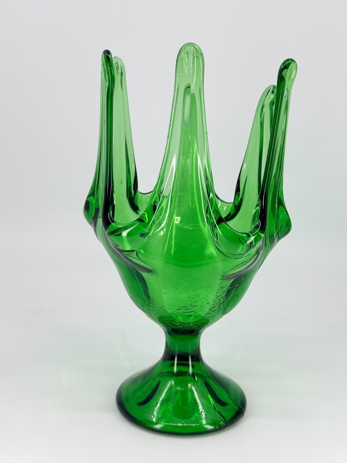 Vintage Viking Art Glass Epic Green 6 Petal Handkerchief Vase 1960s MCM Vintage