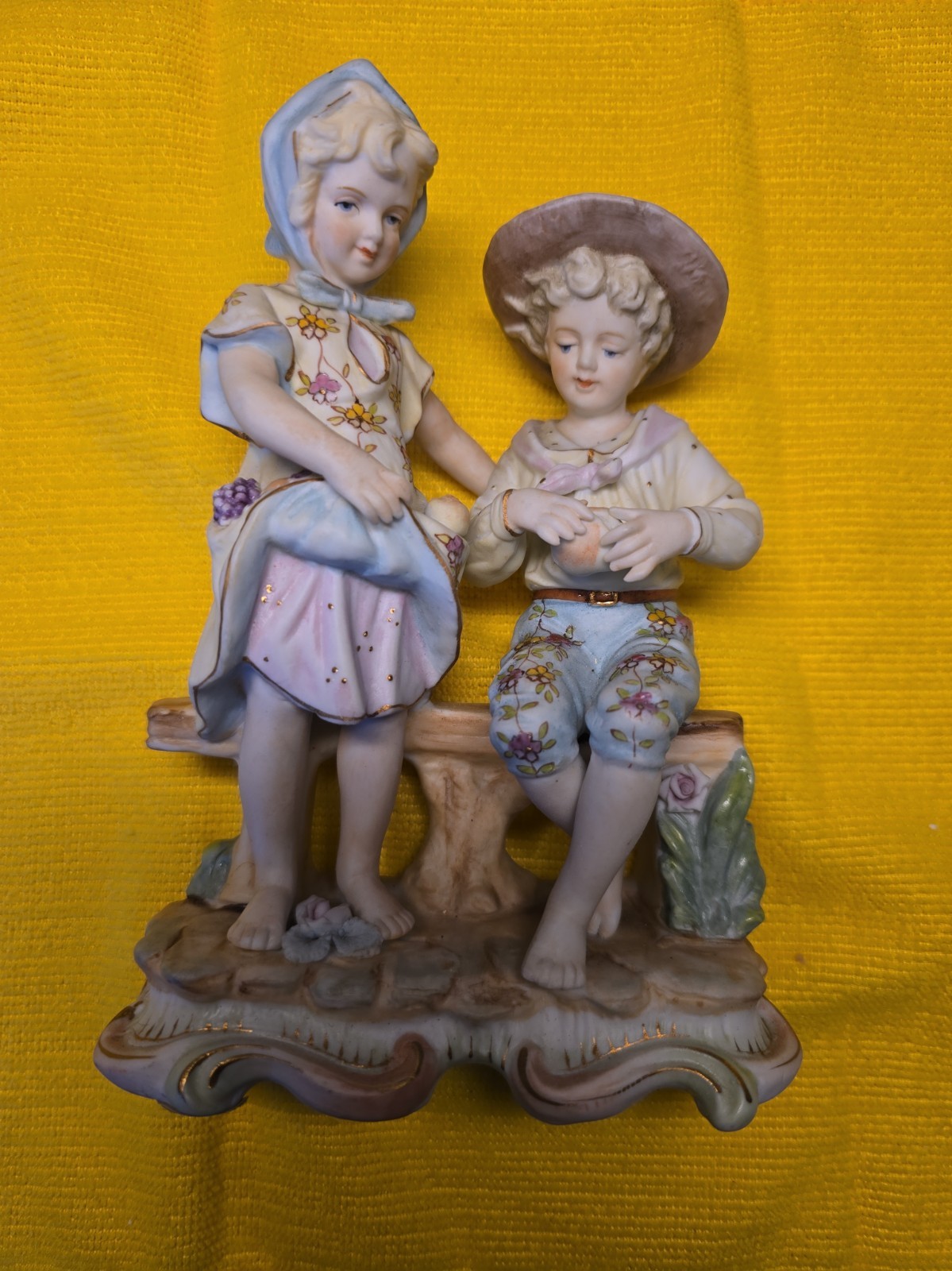 Vintage Arnart 7824 Boy Girl Harvest Bisque Porcelain Figurine Japan 1950s