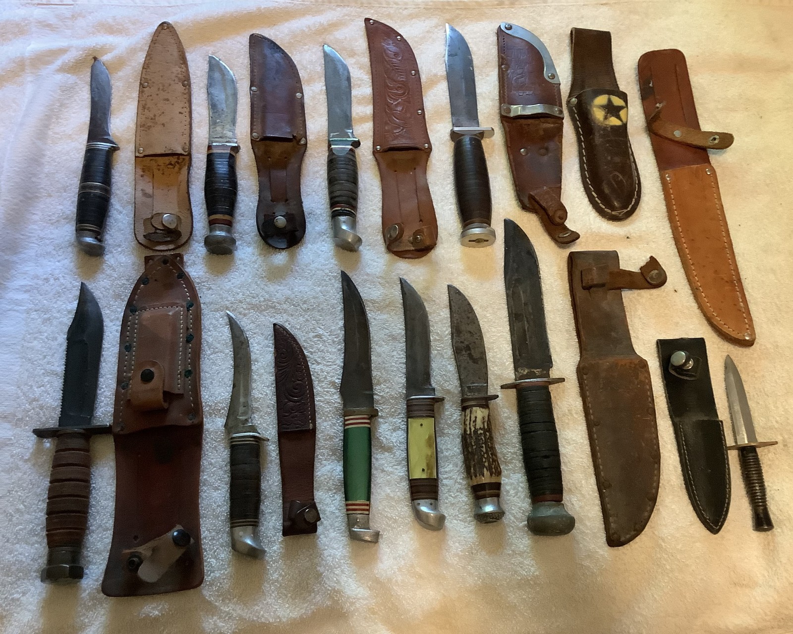  Vintage Hunting Knife w/Sheath Lot 11 Knives Grandpa's Collection