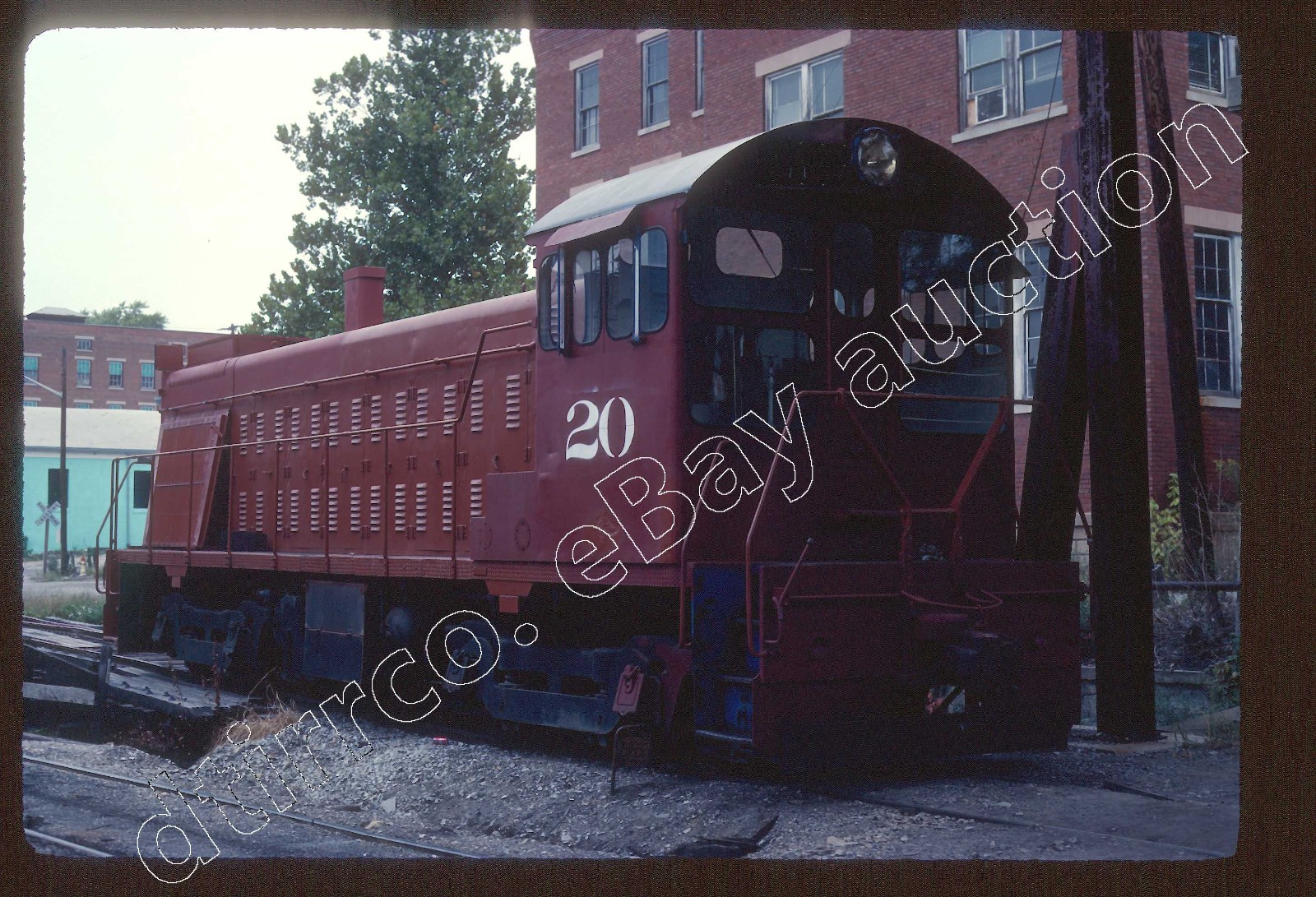 Original Kodachrome Indiana & Ohio LS-750 20 at Brookville, Indiana in 1983